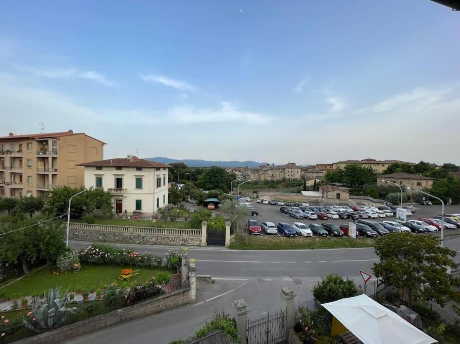 La Casa Di Alex - Alex'S House Apartment Colle Val D'Elsa Exterior photo